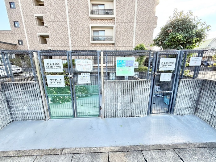 物件外観写真5　(建物設備)