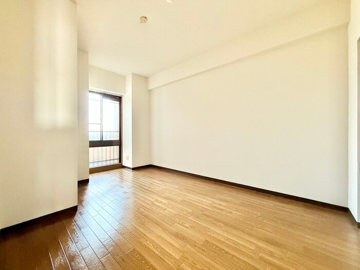 物件内観写真10　(居室)