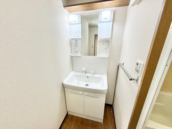 物件内観写真14　(洗面)