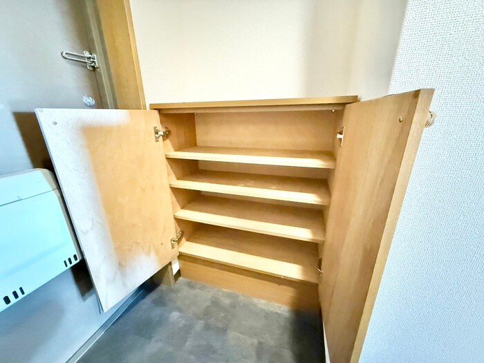 物件内観写真17　(靴箱)
