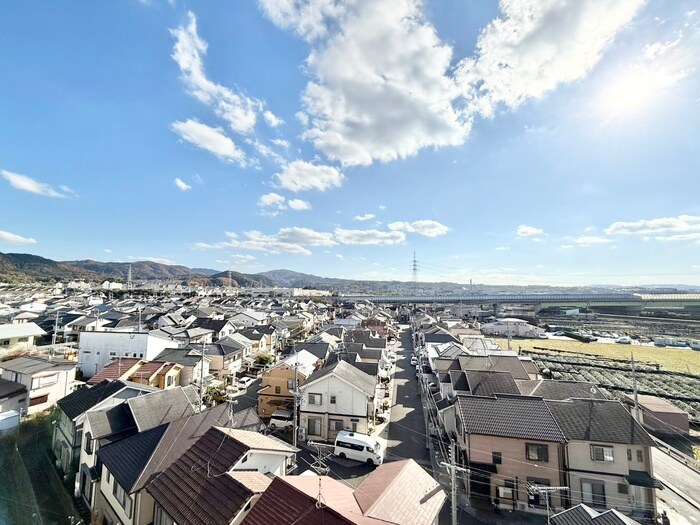 物件内観写真22　(室内からの展望)