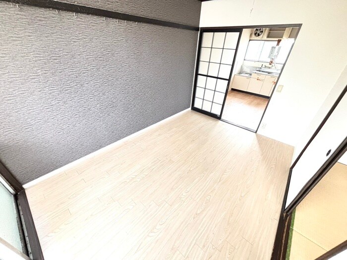 物件内観写真7　(居室)