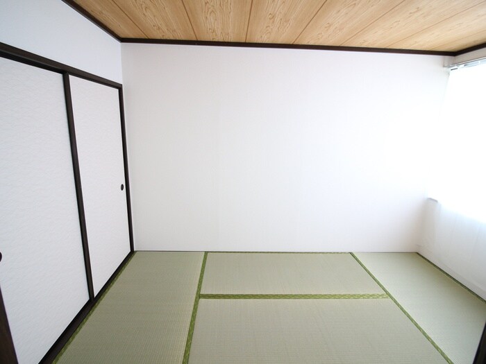 物件内観写真7　(居室)