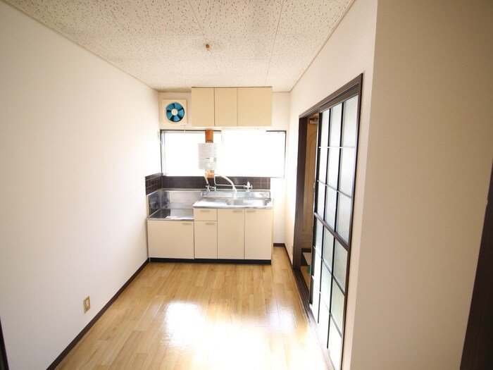 物件内観写真13　(居室)