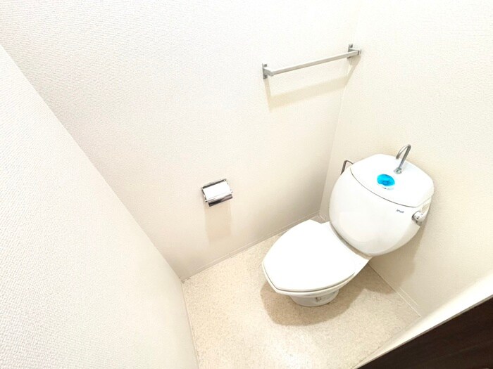 物件内観写真14　(トイレ)