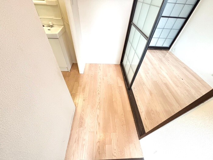 物件内観写真20　(廊下)