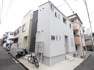 KARIN神ノ木通外観写真