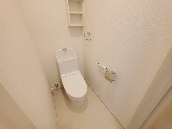 物件内観写真16　(トイレ)