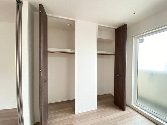 物件内観写真10　(収納)