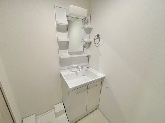 物件内観写真13　(洗面)