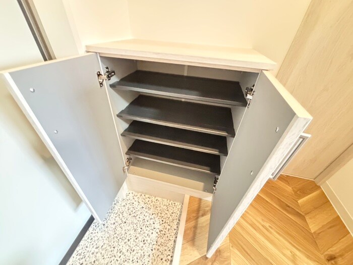 物件内観写真20　(靴箱)