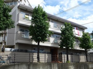 ロイヤルハイツ豊田外観写真