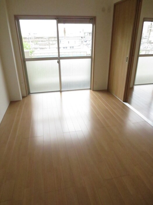 物件内観写真14　(居室)