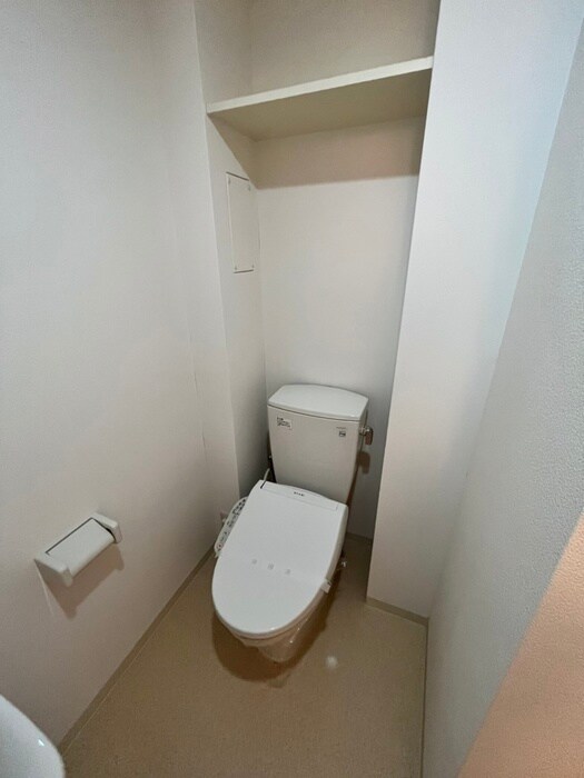 物件内観写真12　(トイレ)