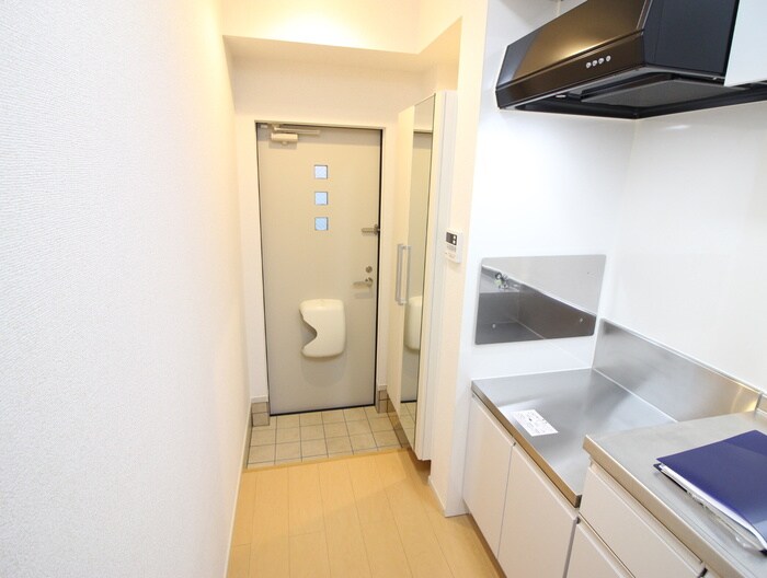 物件内観写真19　(玄関)