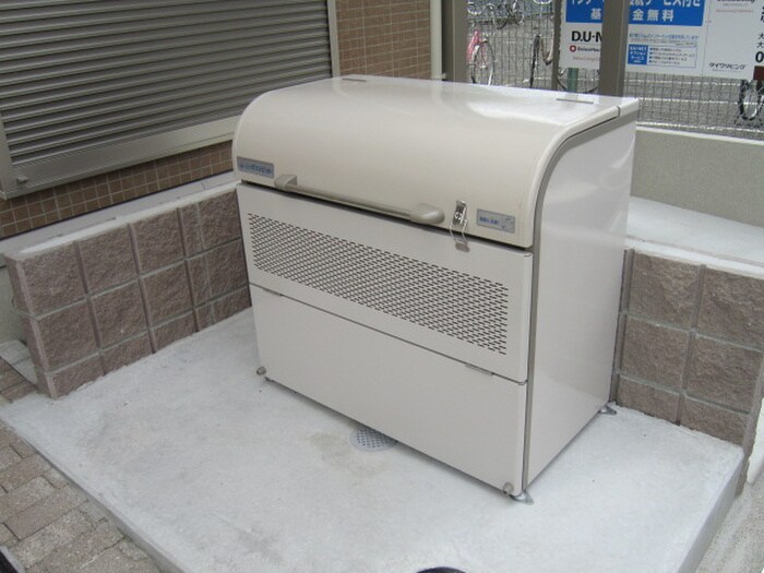 物件外観写真4　(建物設備)