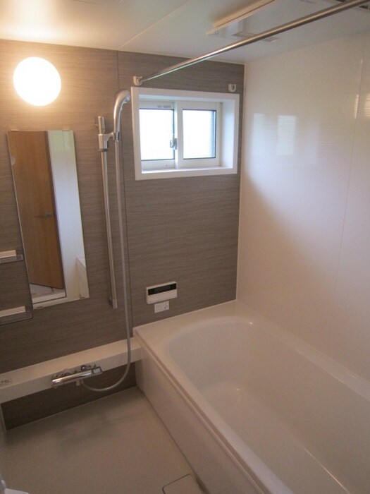 物件内観写真13　(バス／シャワールーム等)
