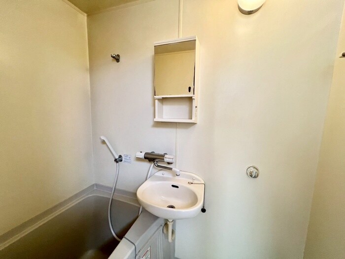 物件内観写真17　(洗面)