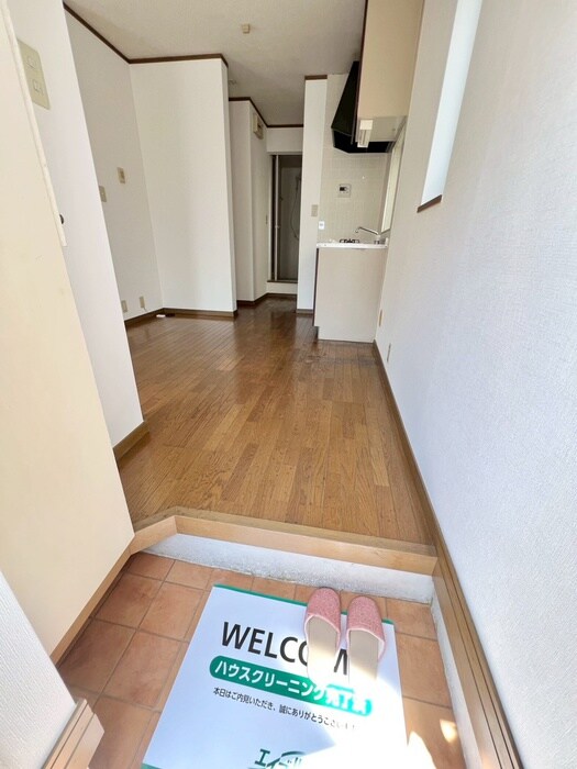 物件内観写真22　(玄関)