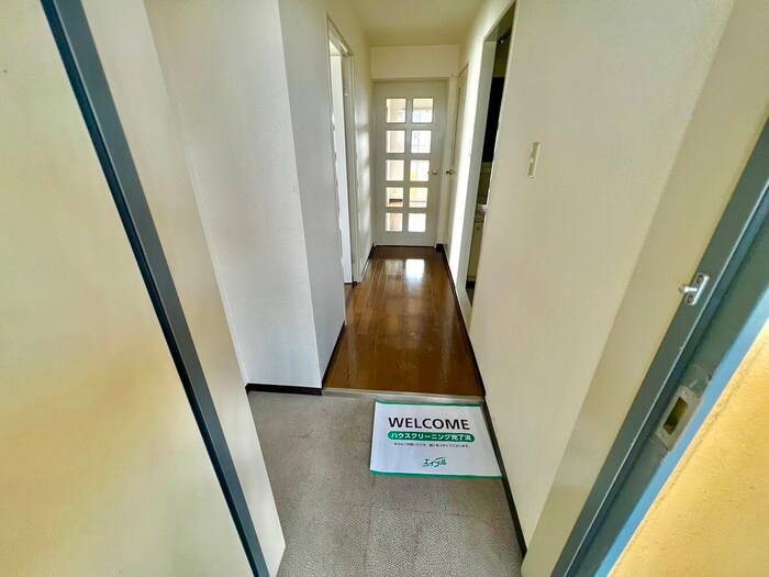 物件内観写真21　(玄関)