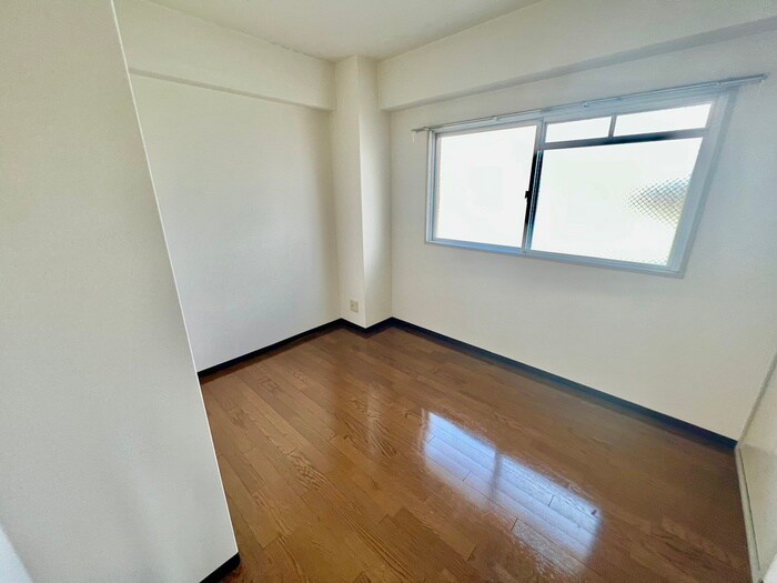 物件内観写真22　(居室)