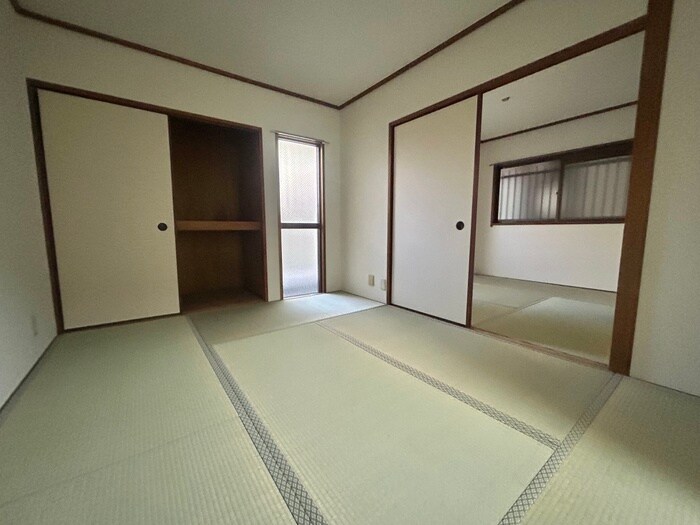 物件内観写真9　(居室)