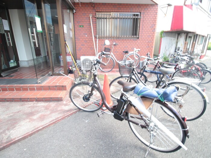 物件外観写真4　(外観写真)