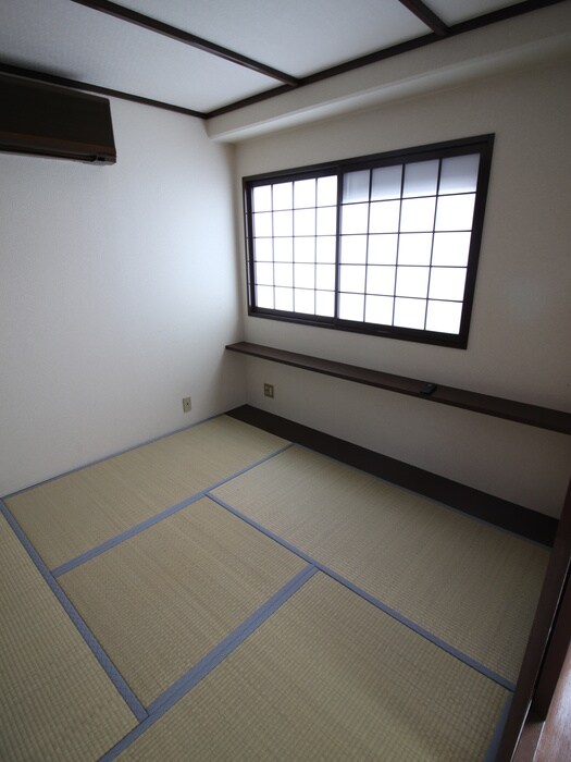 物件内観写真12　(居室)