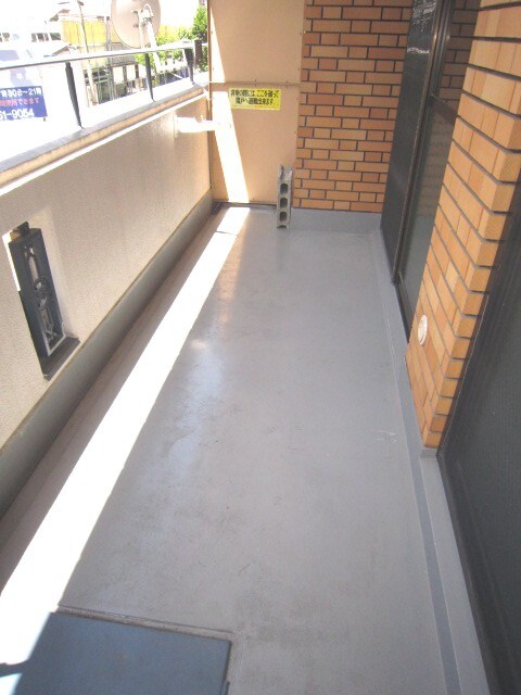 物件内観写真11　(ベランダ・バルコニー)