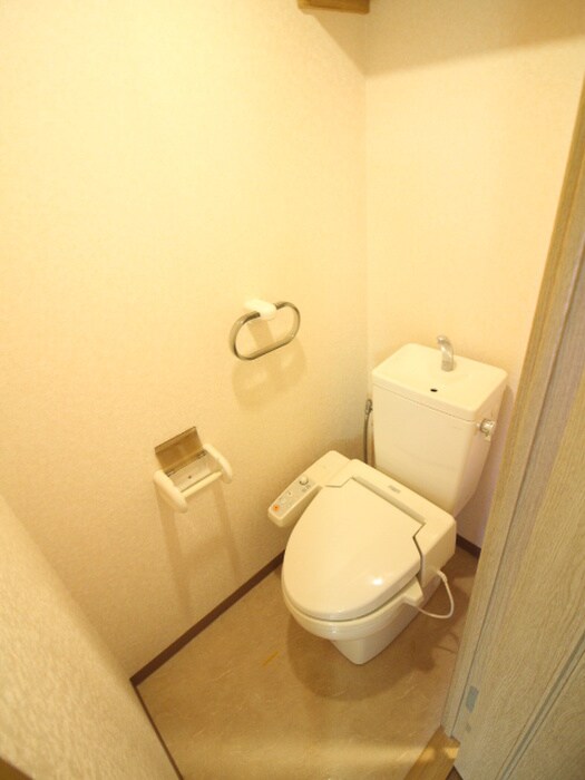 物件内観写真14　(トイレ)