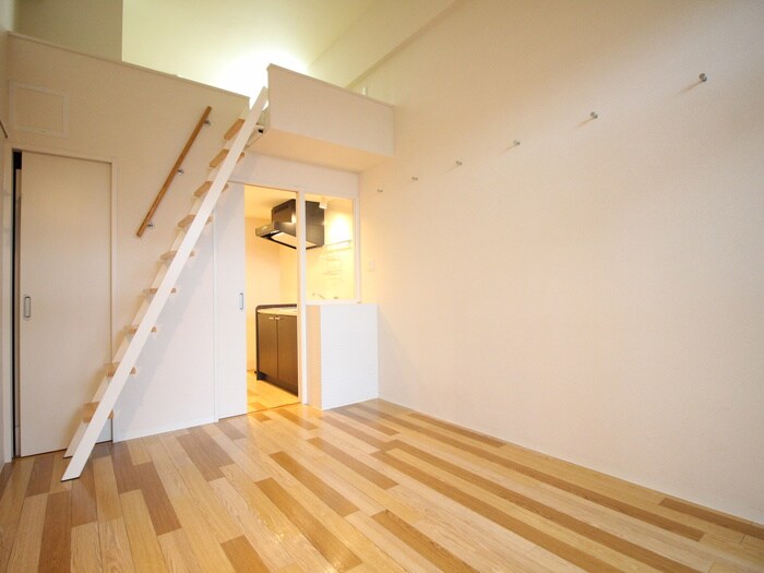 物件内観写真9　(居室)