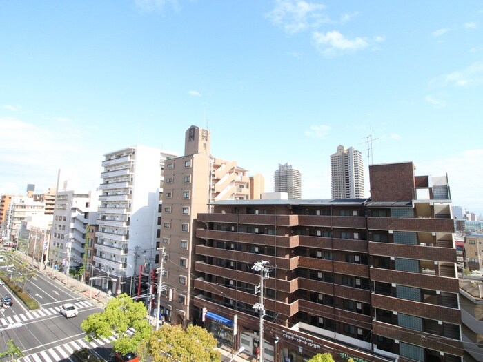 物件内観写真16　(室内からの展望)