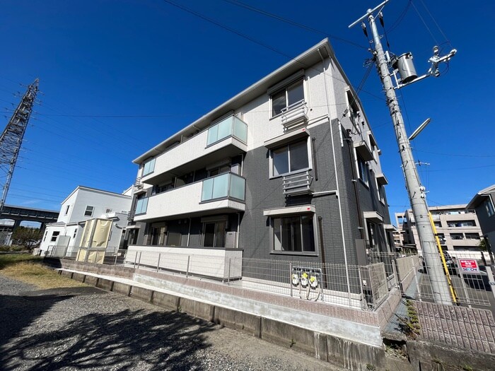 物件外観写真6　(外観写真)