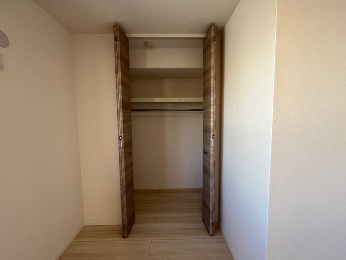物件内観写真11　(収納)