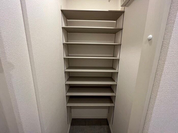 物件内観写真16　(靴箱)