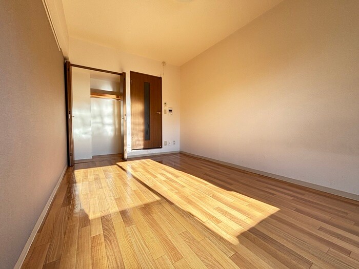 物件内観写真12　(居室)