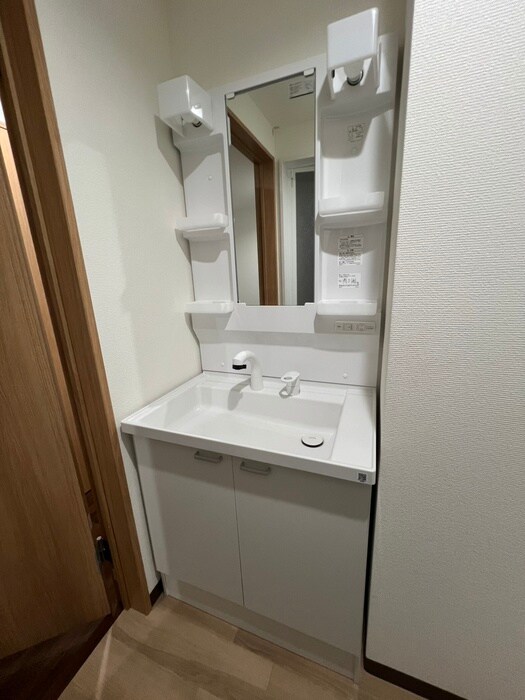 物件内観写真10　(洗面)