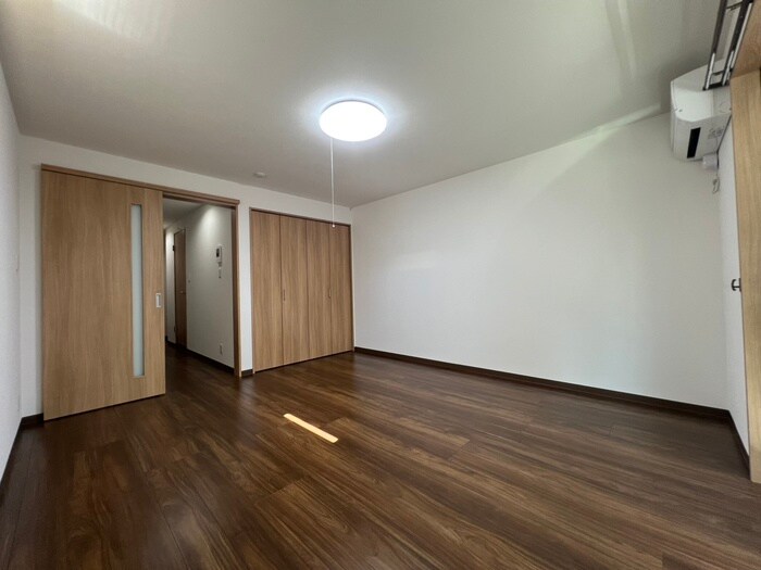 物件内観写真15　(居室)