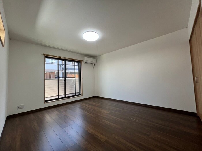 物件内観写真17　(居室)