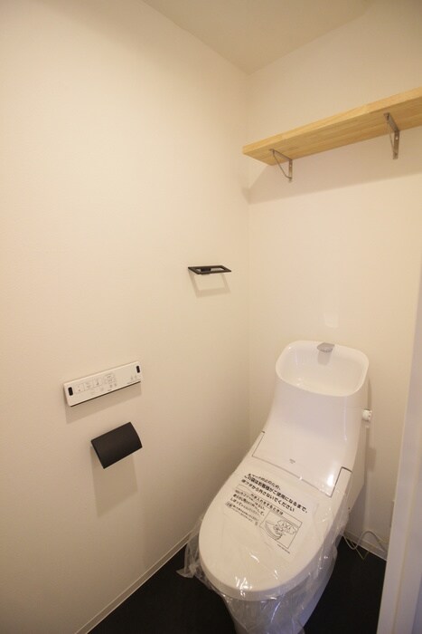 物件内観写真11　(トイレ)