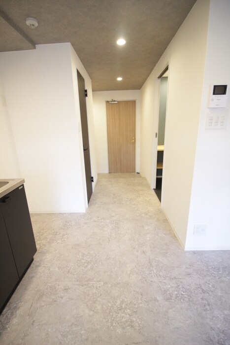 物件内観写真15　(廊下)