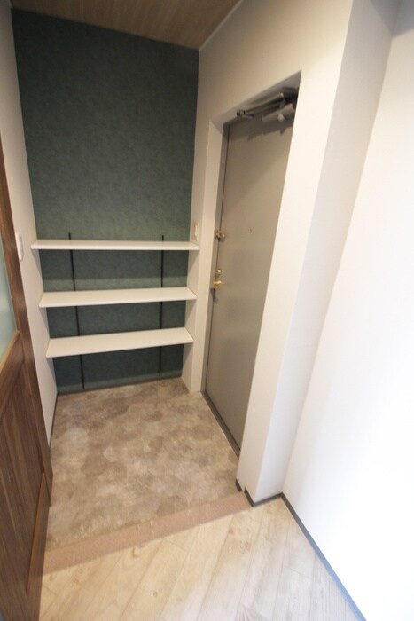 物件内観写真20　(玄関)