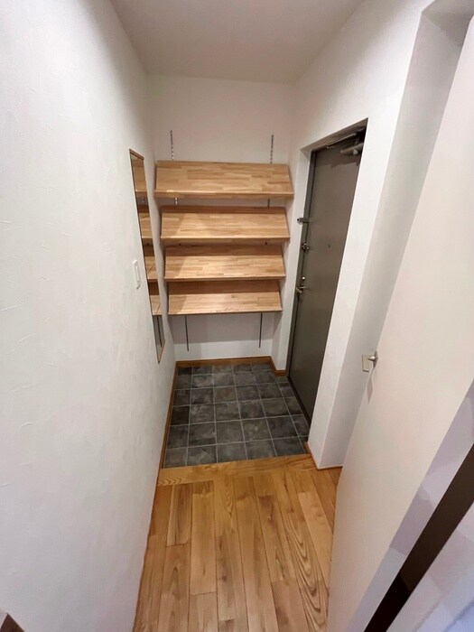 物件内観写真21　(廊下)