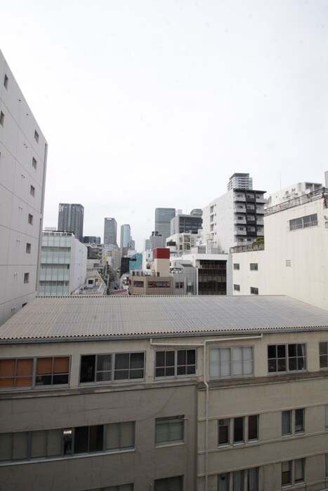 物件内観写真22　(室内からの展望)