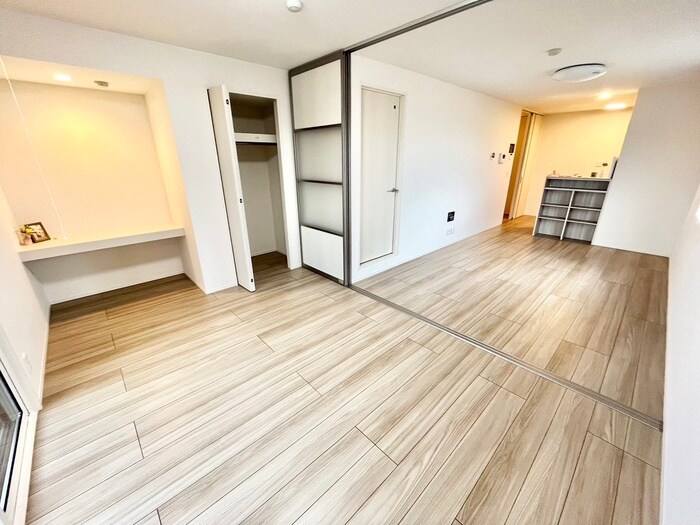 物件内観写真4　(居室)