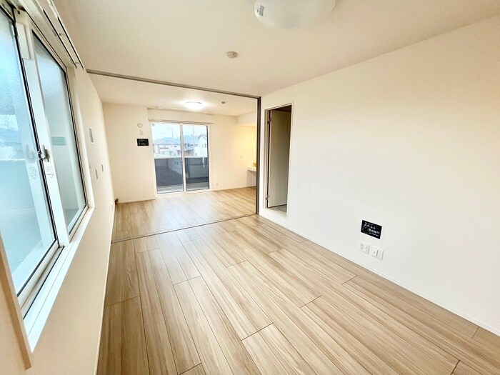 物件内観写真6　(居室)