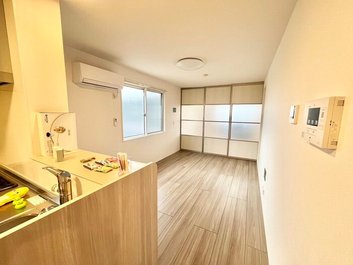 物件内観写真7　(居室)