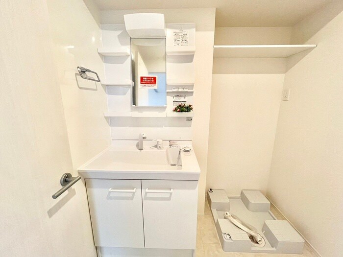 物件内観写真12　(洗面)