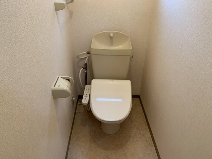 物件内観写真11　(トイレ)