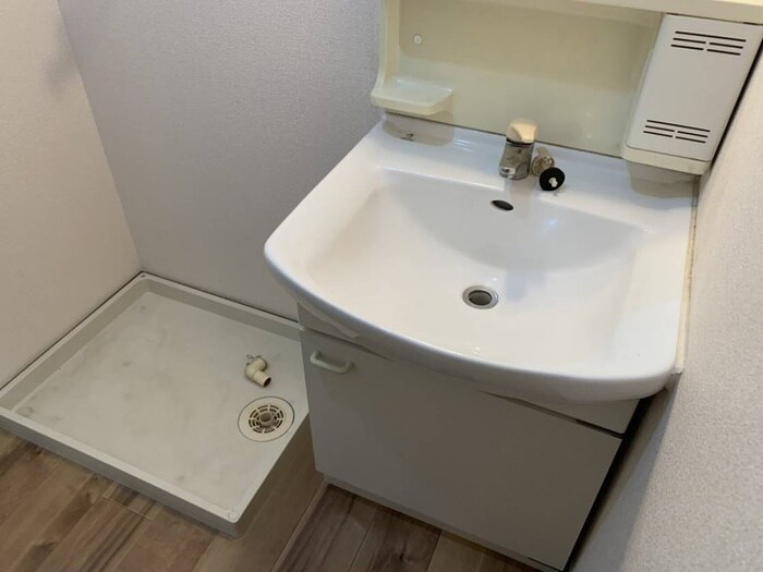 物件内観写真12　(洗面)